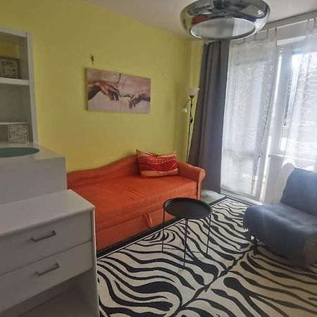 Cozy Apartment Near City Center Кошице Екстериор снимка